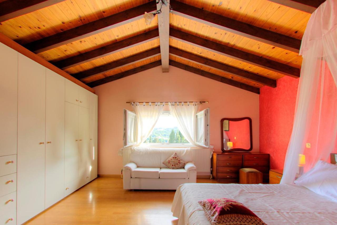 The Red Bougainvillea Apartments Kanálion Zewnętrze zdjęcie